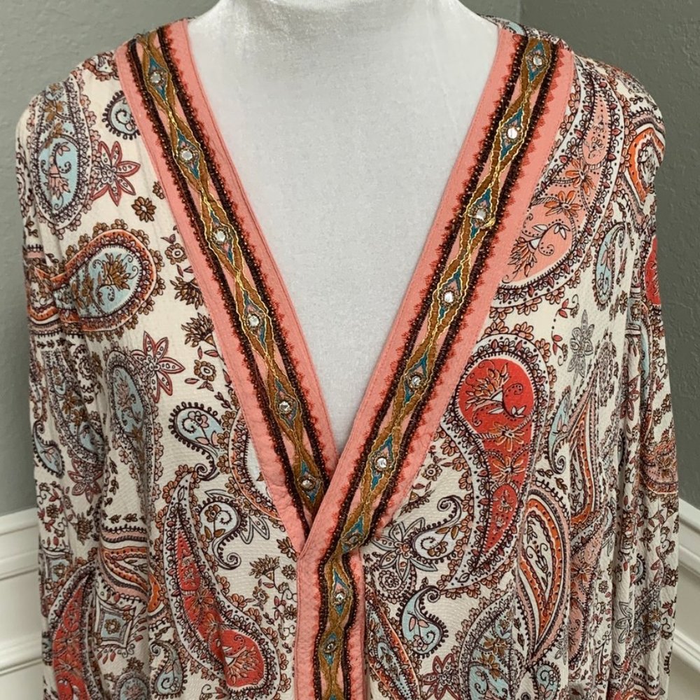 Eyeshadow Bat Wing Front-Tie Top w Embroidery Trim